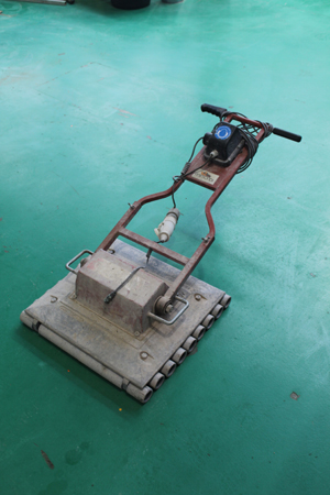 RODILLO VIBRADOR PARA BALDOSA