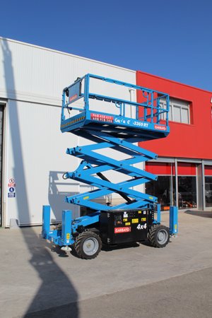 TIJERA 12 mts DIESEL